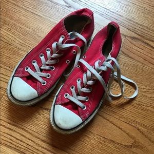 Red converse